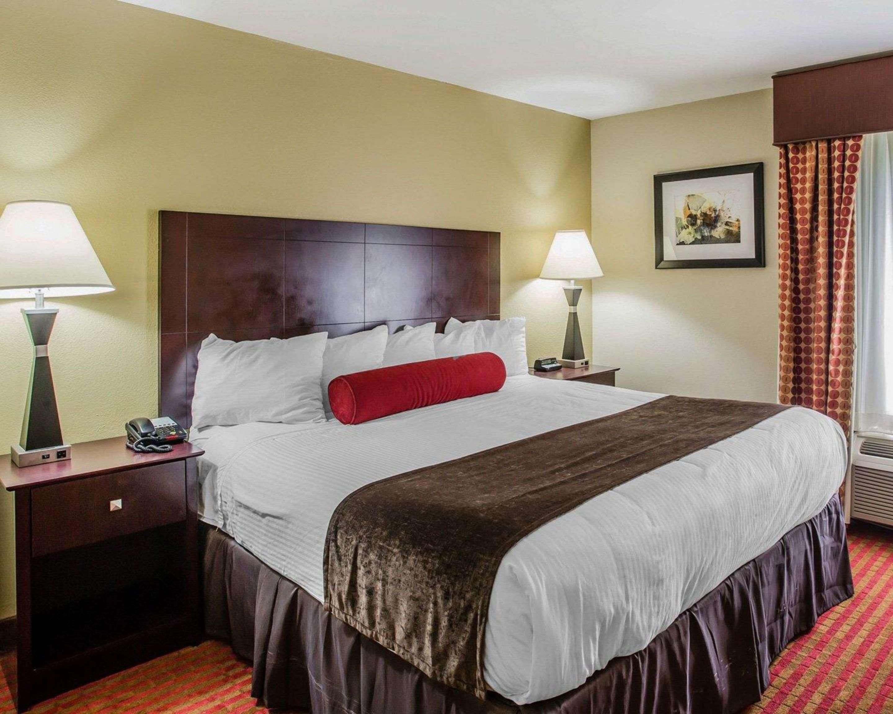 Quality Suites Nashville Airport Exterior foto