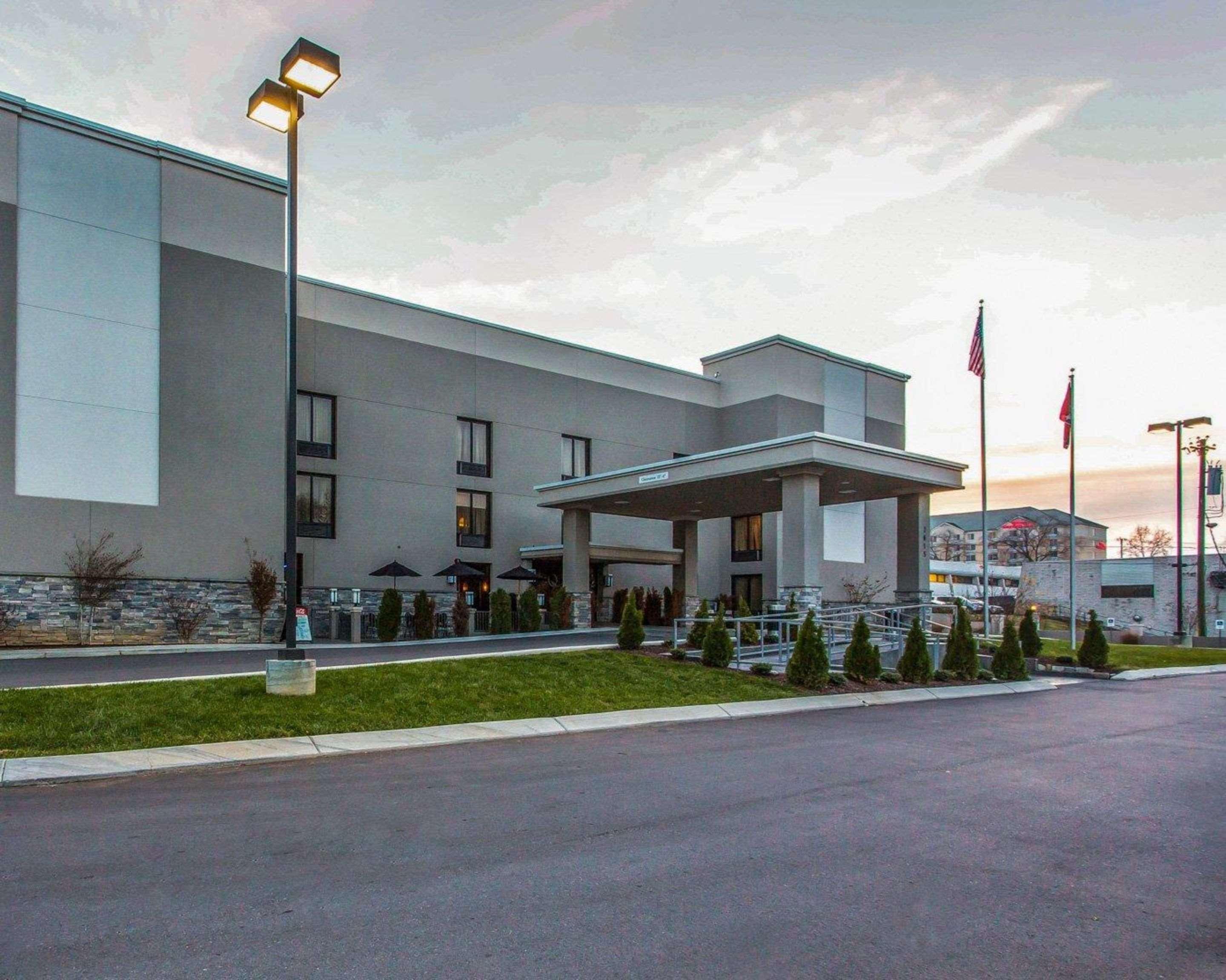 Quality Suites Nashville Airport Exterior foto