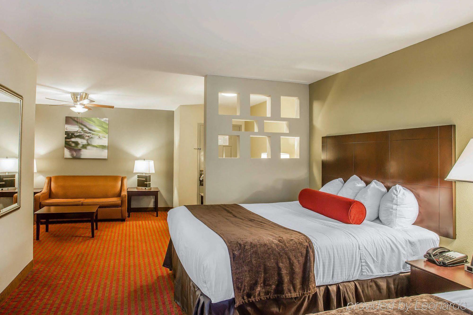 Quality Suites Nashville Airport Exterior foto